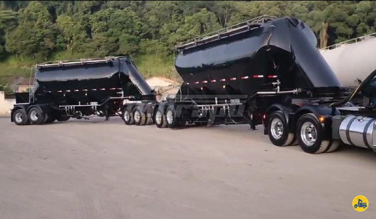 CARRETA RODOTREM SILO M Tirapu Transportes APIAI SÃO PAULO SP
